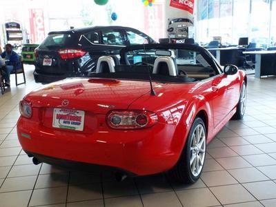 Grand Tourin Convertible 2.0L 6 Speed Manual bluetooth Leather ABS brakes, US $21,917.00, image 4