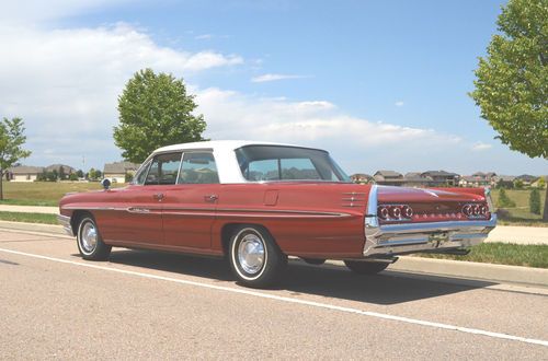 1961 pontiac bonneville base 6.4l