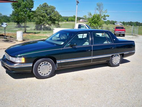 1996 cadillac deville base sedan 4-door 4.6l