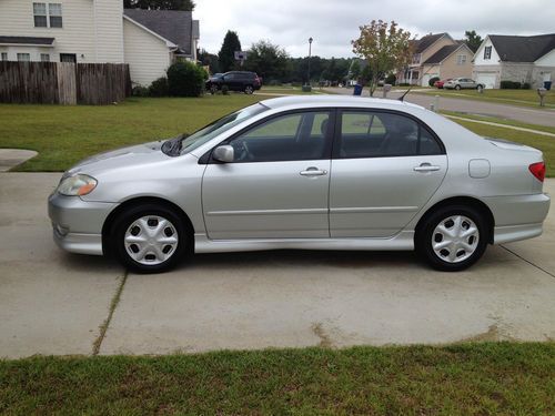 2004 toyota corolla 4dr sdn s