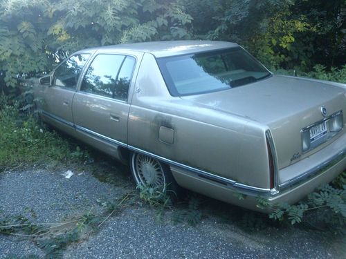 1995 cadillac, ran excellant until parked 3 years ago. needs tlc