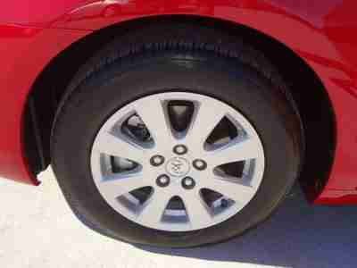 XLE V6 3.5L Child Protection Rear Door Locks Driver-Side Knee Airbag, image 14