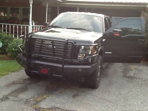 Lifted ford f150 fx4 ecoboost