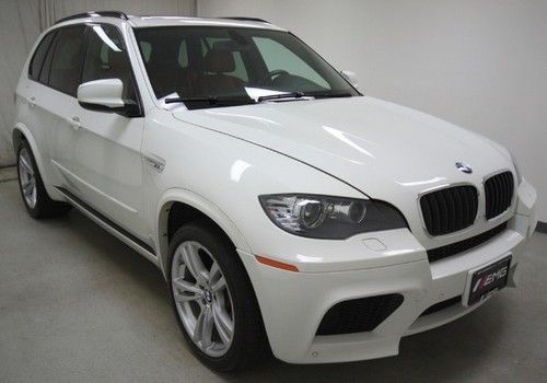 We finance white bmw x5 m 4.4l v8 555 hp twin-turbo navigation leather miles 24k