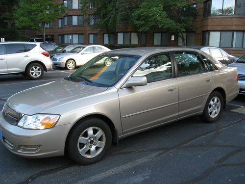 2001 Toyota Avalon XL 69773 miles, US $8,500.00, image 3