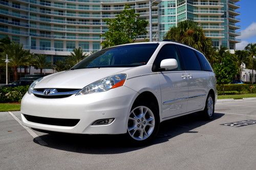 2006 toyota sienna limited mini passenger van 5-door 3.3l