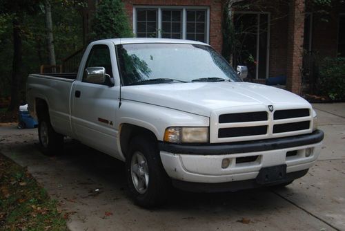 1997 dodge ram 1500 2wd long bed v8 sliding rear window