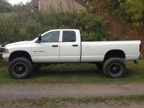 2003 lifted dodge ram3500 laramie 6 speed cummins