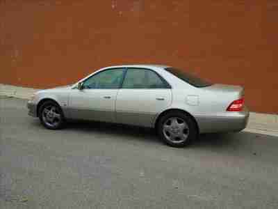 2001 Lexus ES 300 63,000 miles! Leather SunRoof MINT MINT, image 2