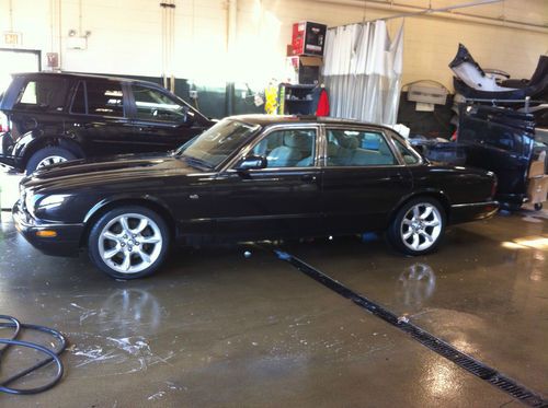 2000 jaguar xjr supercharged runs but needs work - good project