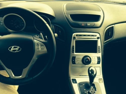 hyundai genesis coupe white 2010 rwd 3.8 Liter black leather interior with navi, US $19,889.00, image 9