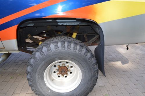 1986 GMC Suburban 2500 4WD Monster Truck, image 10