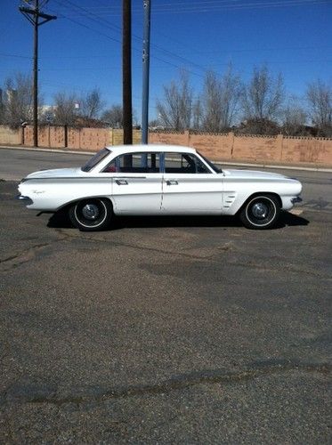 1962 pontiac tempest 4 dr super clean, runs good 50,000 mile car