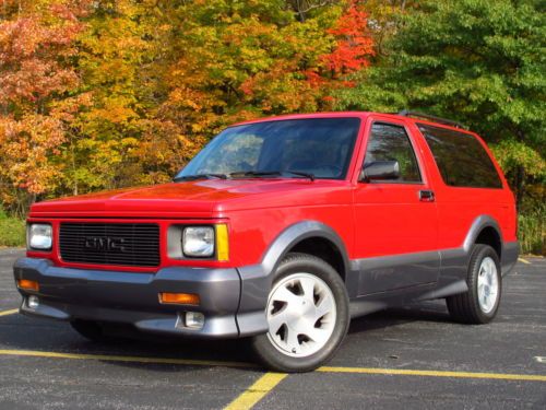 1992 gmc typhoon- less than 28,000 miles, pristine collector car, 4.3l turbo awd