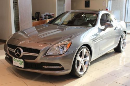 PREMIUM PKG REMOTE HARDTOP CONVERTIBLE HARMON KARDON NECK ARMERS AIRGUISE SIRIUS, US $44,995.00, image 2