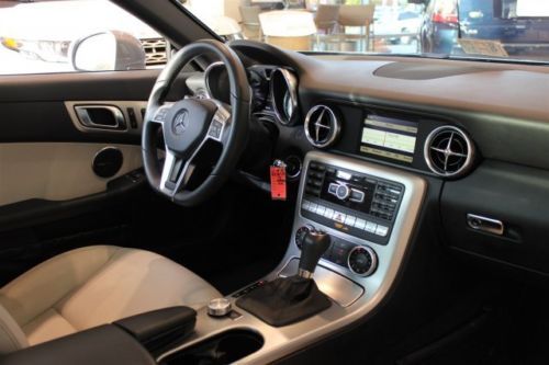 PREMIUM PKG REMOTE HARDTOP CONVERTIBLE HARMON KARDON NECK ARMERS AIRGUISE SIRIUS, US $44,995.00, image 30