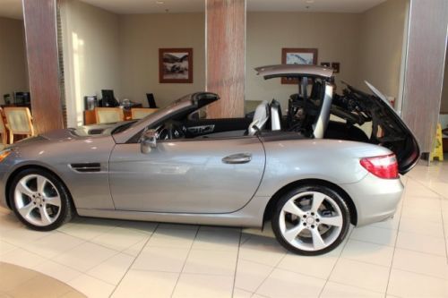 PREMIUM PKG REMOTE HARDTOP CONVERTIBLE HARMON KARDON NECK ARMERS AIRGUISE SIRIUS, US $44,995.00, image 36