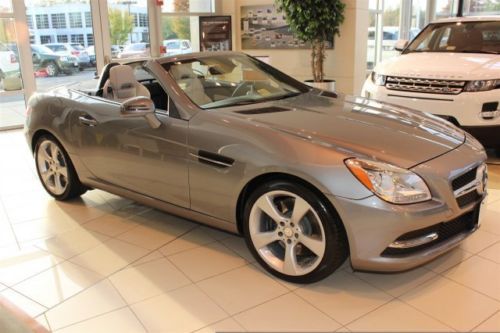 PREMIUM PKG REMOTE HARDTOP CONVERTIBLE HARMON KARDON NECK ARMERS AIRGUISE SIRIUS, US $44,995.00, image 39