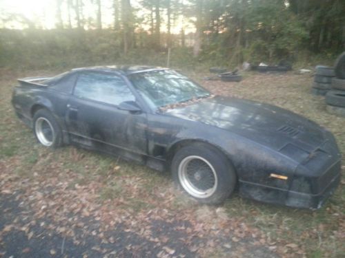 1990 pontiac firebird base coupe 2-door 5.0l for parts only !!!!!