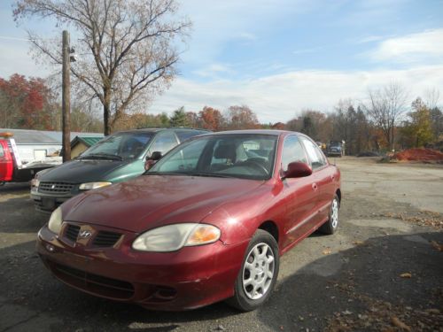 2000 hyundai elantra gls sedan 4-door 2.0l