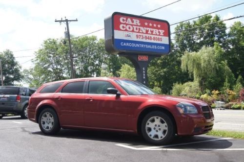 2005 dodge magnum se