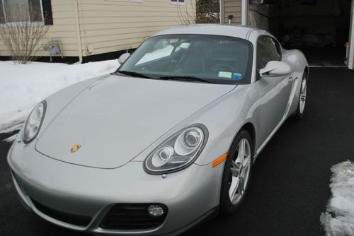 2010 porsche cayman silver senior citizen owned -mint