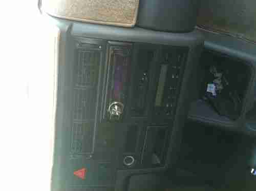 2002 Volkswagen EuroVan GLS Standard Passenger Van 3-Door 2.8L, image 11