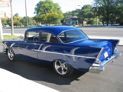 1957 Chevrolet 150 Deep blue 350 Muncie 4 speed leather disc brakes Vintage A/C, image 17