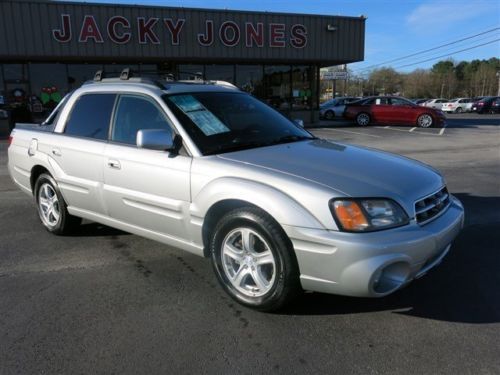 All wheel drive sunroof leather w/ cloth inserts alloys power driver&#039;s seat