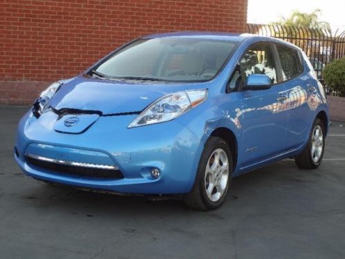 2012 nissan leaf sl damaged rebuilder runs!! nice color electric!! wont last!!