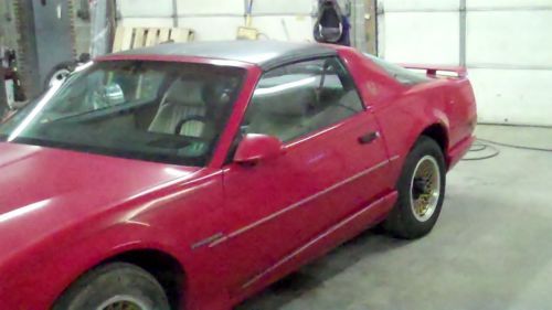 1991 pontiac firebird base coupe 2-door 5.0l