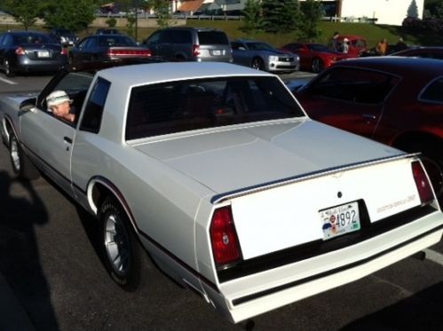 1986 monte carlo ss  free shipping!