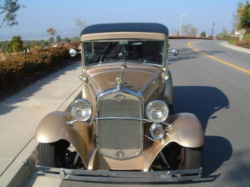 1931 Ford Model A deluxe, image 2