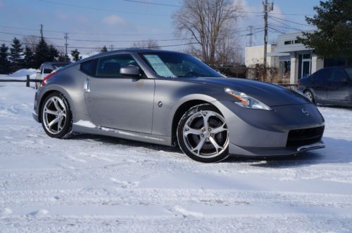 2009 nissan 370z nismo coupe 2-door 3.7l