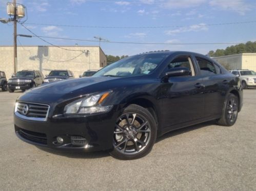 2012 nissan maxima