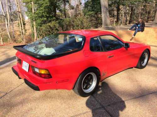 1985.5 Porsche 944 Red, Black Leather, 115,000 miles, Sunroof, Automatic, image 4