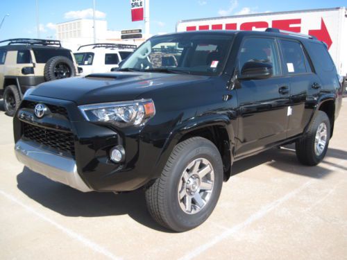 Trail new 4.0l offroad 270 hp horsepower 4 doors 4 liter v6 dohc engine