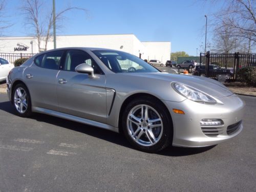 2012 panamera  like new  remaining factory and certified warranty