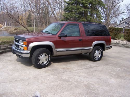 1999 chevy tahoe lt 2 door