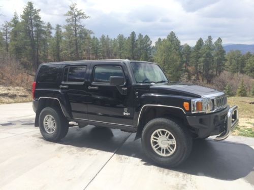 Black hummer h3