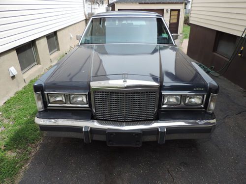 1986 Lincoln Town Car Signature Sedan 4-Door 5.0L, US $3,200.00, image 15