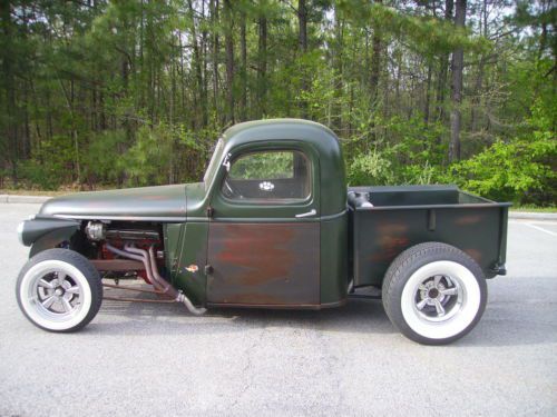 1946 chevy hotrod truck built 350 v8 350 transmission  disc brakes wide whites