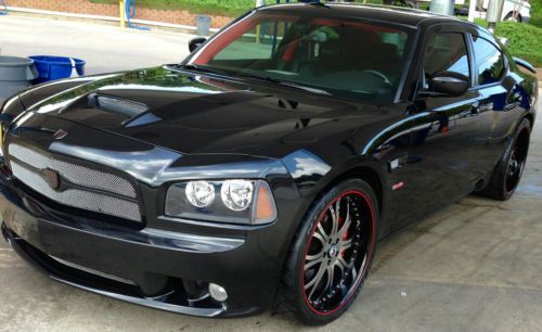 Custom 2008 dodge charger 4dr  srt8 hemi! , warranty ,blk/blk/red inte. asanti