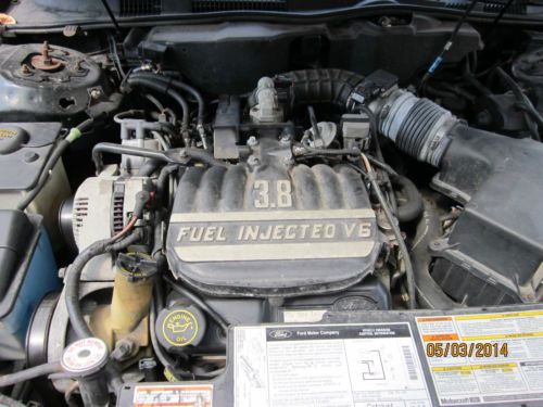 automatic 3.8 V 6 engine, power moonroof& doors & windows, keyless entry, image 3