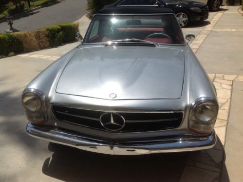 1966 mercedes benz 230 sl roadster classic silver /red automatic just serviced: