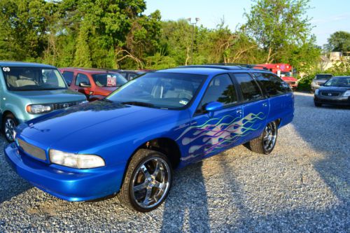 Custom 1994 buick estate wagon  show quality!!! 2013  impala fest winner!!!!