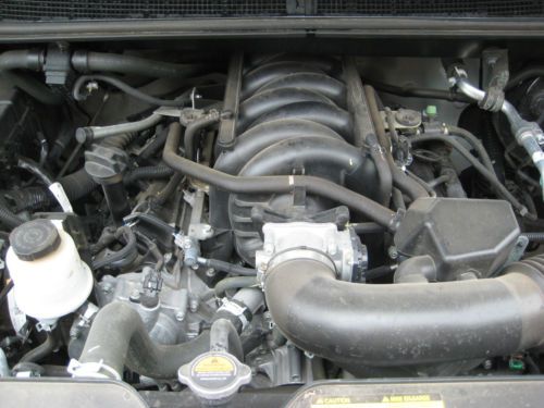 2010 Nissan Titan XE Crew Cab Pickup 4-Door 5.6L, image 14