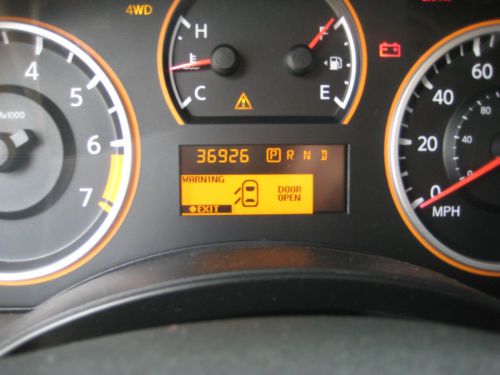 2010 Nissan Titan XE Crew Cab Pickup 4-Door 5.6L, image 15