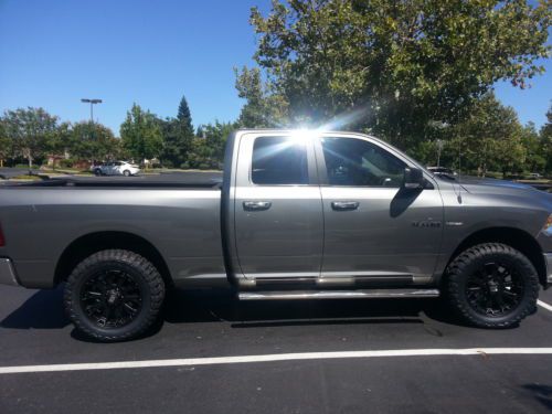 2010 dodge ram 1500 slt extended cab pickup 4-door 5.7l