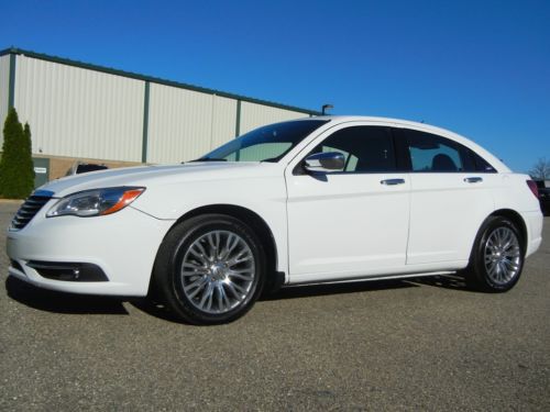 Limited heated leather seats remote start 6 month seller warranty